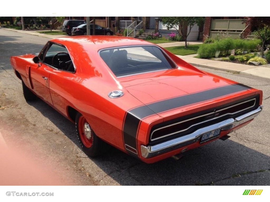 Hemi Orange 1970 Dodge Charger R/T Exterior Photo #138563307