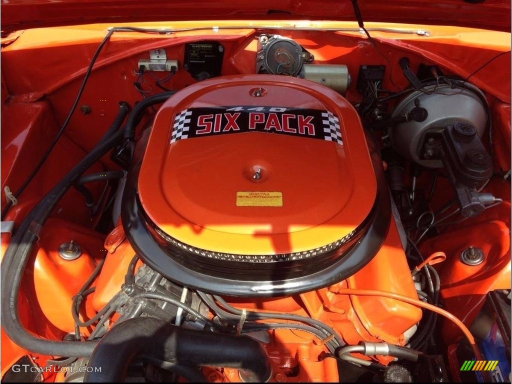 1970 Dodge Charger R/T Engine Photos