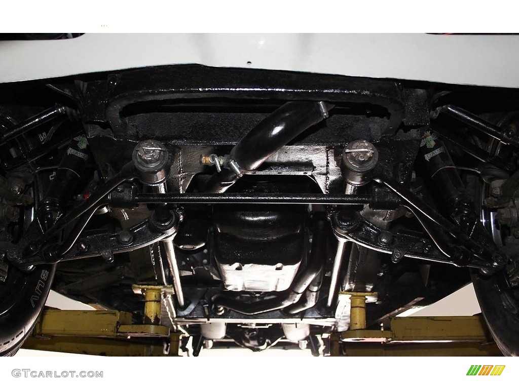 1955 Jaguar XK-140 Roadster Undercarriage Photo #138565518
