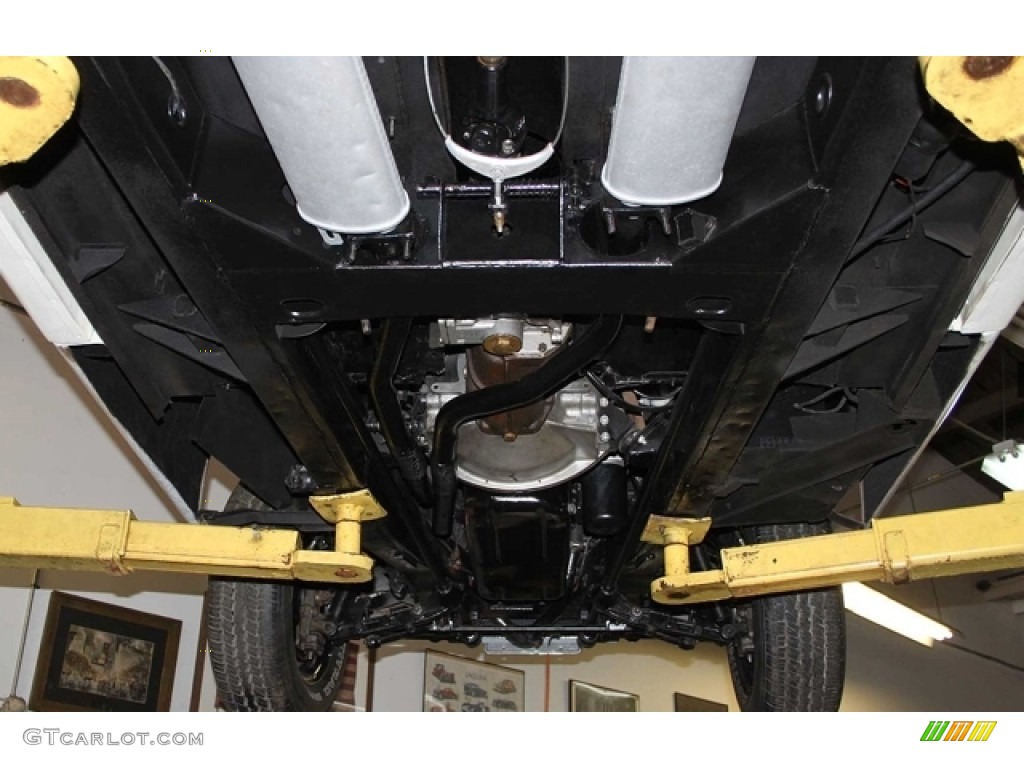 1955 Jaguar XK-140 Roadster Undercarriage Photo #138565581
