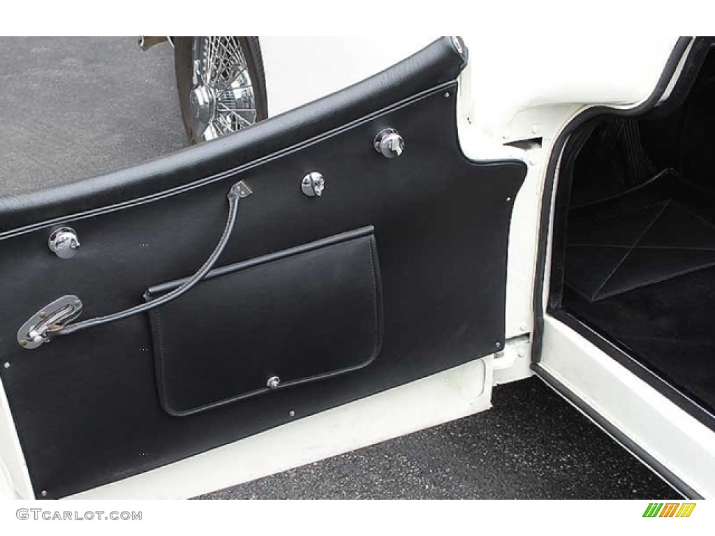 1955 Jaguar XK-140 Roadster Black Door Panel Photo #138565617