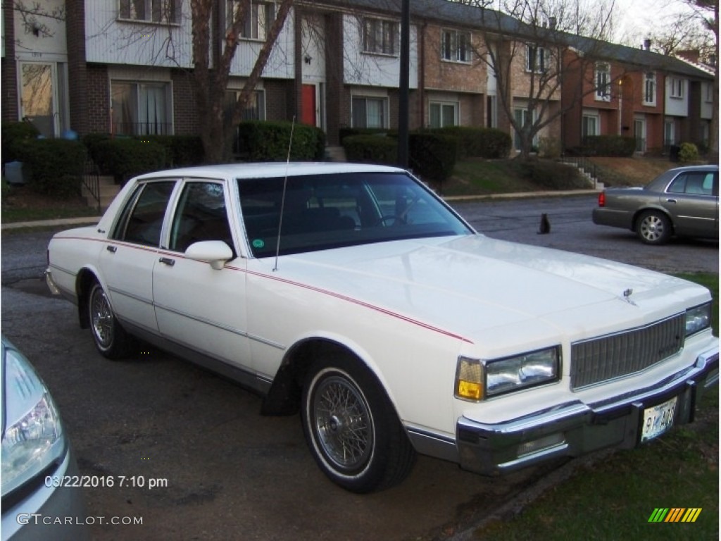 1988 Caprice Classic Sedan - White / Maroon photo #1
