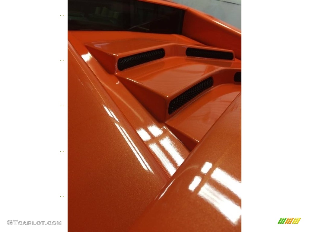 Orange 1986 Pontiac Fiero Diablo Replica Body Kit Exterior Photo #138566355