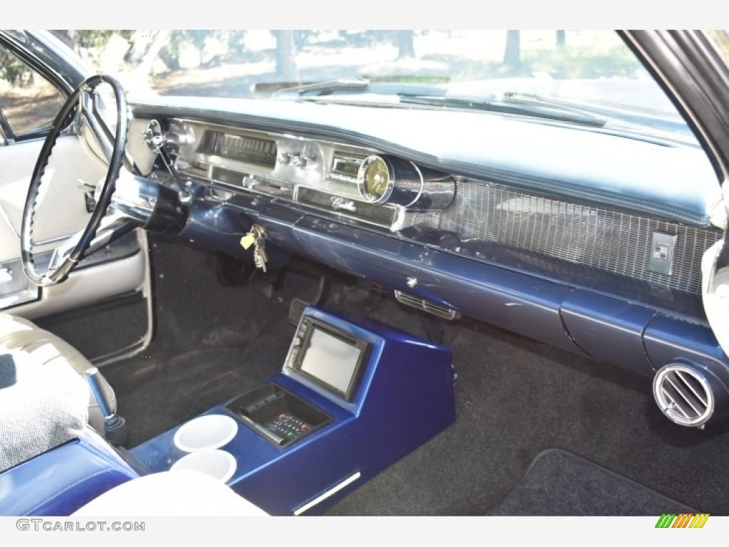 1962 Cadillac Series 62 Convertible White Dashboard Photo #138566739