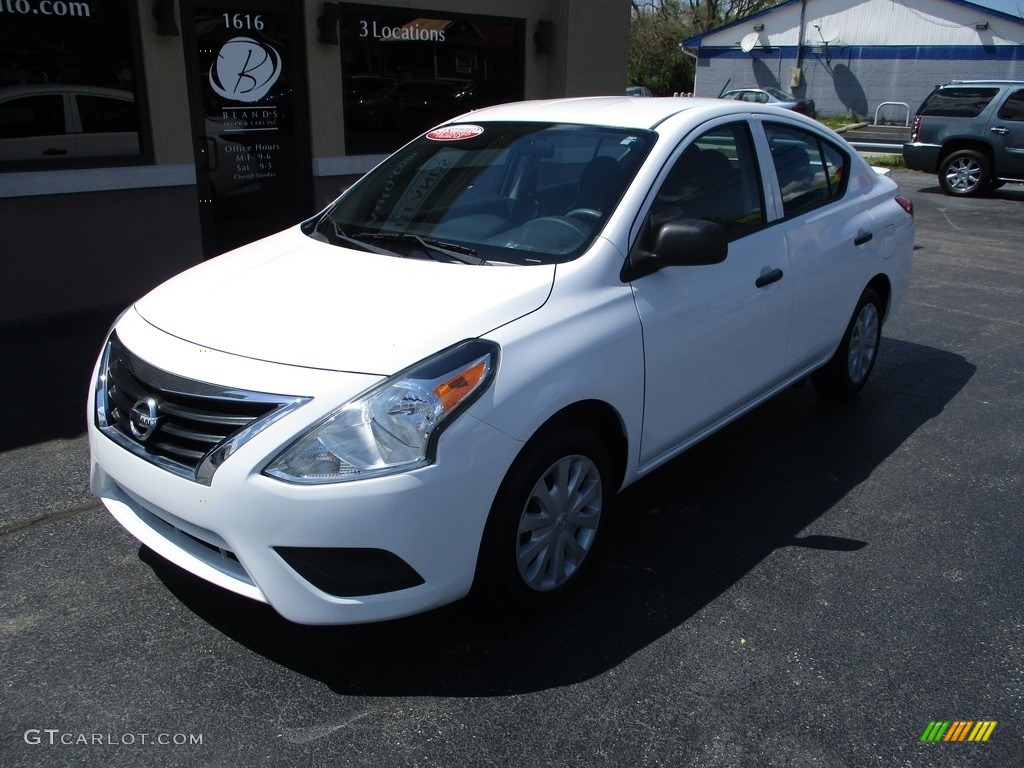 2015 Versa 1.6 S Sedan - Fresh Powder / Charcoal photo #2