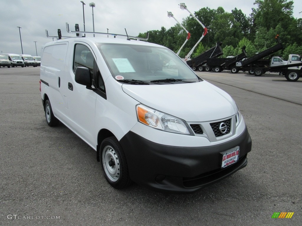 Fresh Powder 2017 Nissan NV200 SV Exterior Photo #138568176