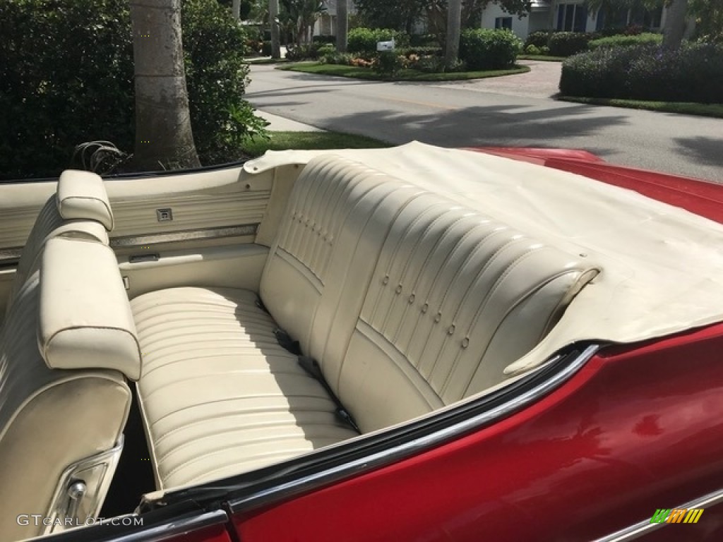 1975 Oldsmobile Delta 88 Royal Convertible Rear Seat Photo #138568209