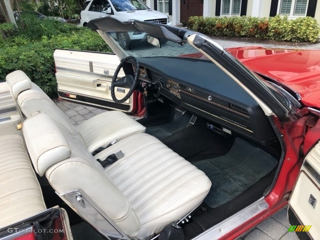 Doeskin Interior 1975 Oldsmobile Delta 88 Royal Convertible Photo #138568419