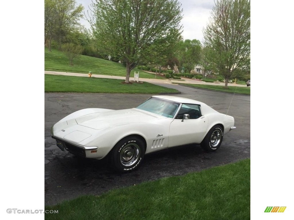 Can Am White 1969 Chevrolet Corvette Coupe Exterior Photo #138568482