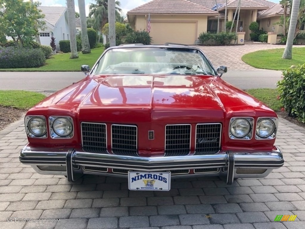 Crimson Red 1975 Oldsmobile Delta 88 Royal Convertible Exterior Photo #138568590