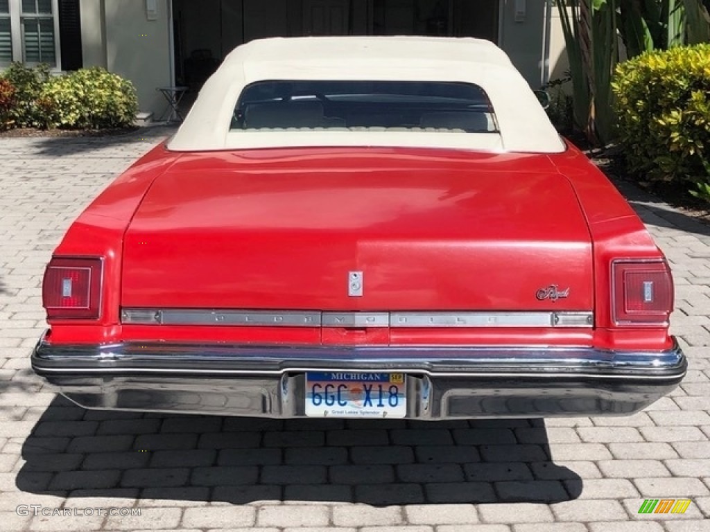 Crimson Red 1975 Oldsmobile Delta 88 Royal Convertible Exterior Photo #138568677