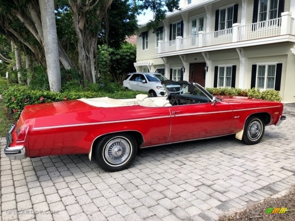 Crimson Red 1975 Oldsmobile Delta 88 Royal Convertible Exterior Photo #138568776
