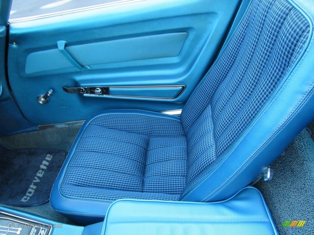 1969 Chevrolet Corvette Coupe Front Seat Photos