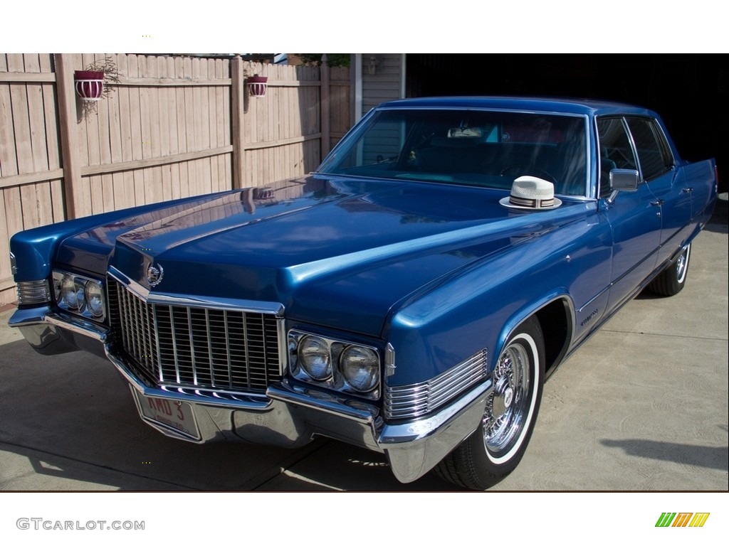 Spartacus Blue Firemist 1970 Cadillac Fleetwood Sixty Special Exterior Photo #138570468