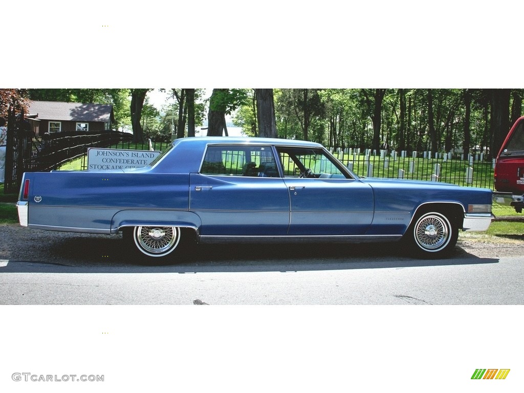 Spartacus Blue Firemist 1970 Cadillac Fleetwood Sixty Special Exterior Photo #138570630