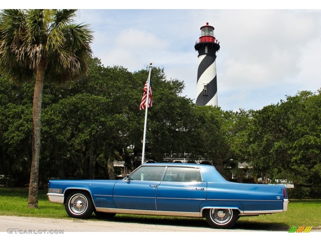 Spartacus Blue Firemist 1970 Cadillac Fleetwood Sixty Special Exterior Photo #138570888