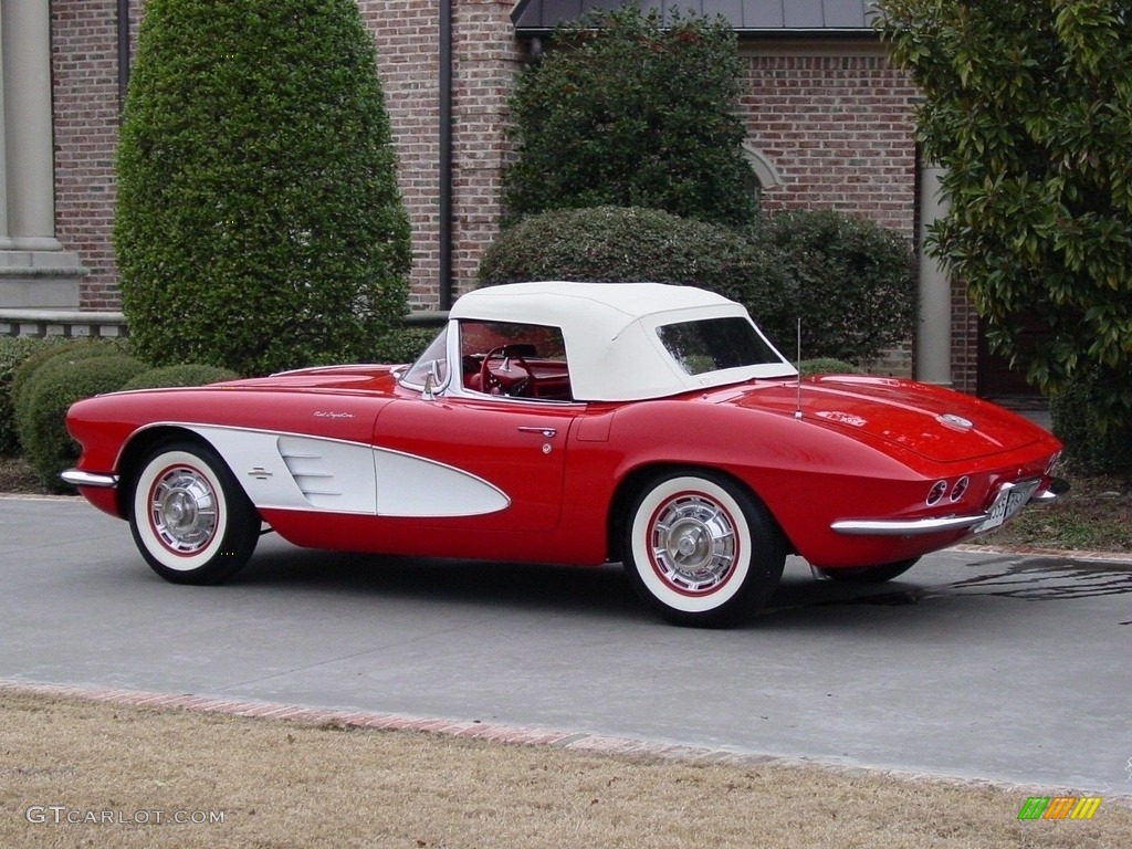 Roman Red 1961 Chevrolet Corvette Convertible Exterior Photo #138572148
