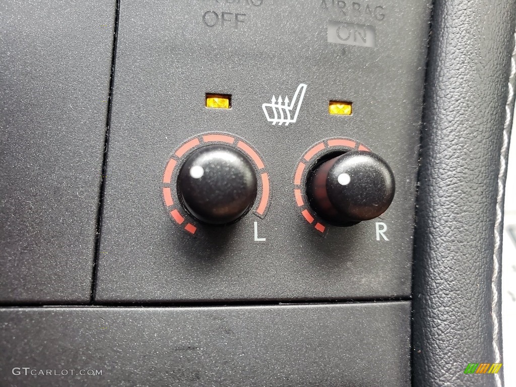 2013 CT 200h Hybrid - Obsidian Black / Caramel photo #25