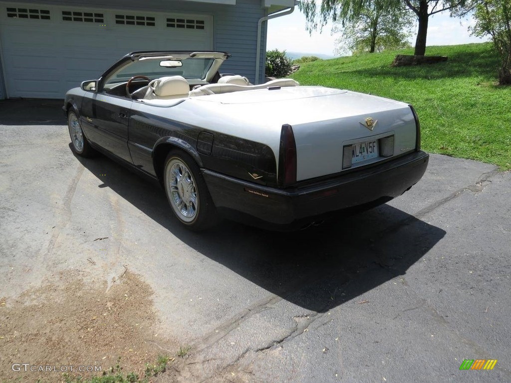 2002 Eldorado ETC Collector Series - Sable Black / Oatmeal photo #8