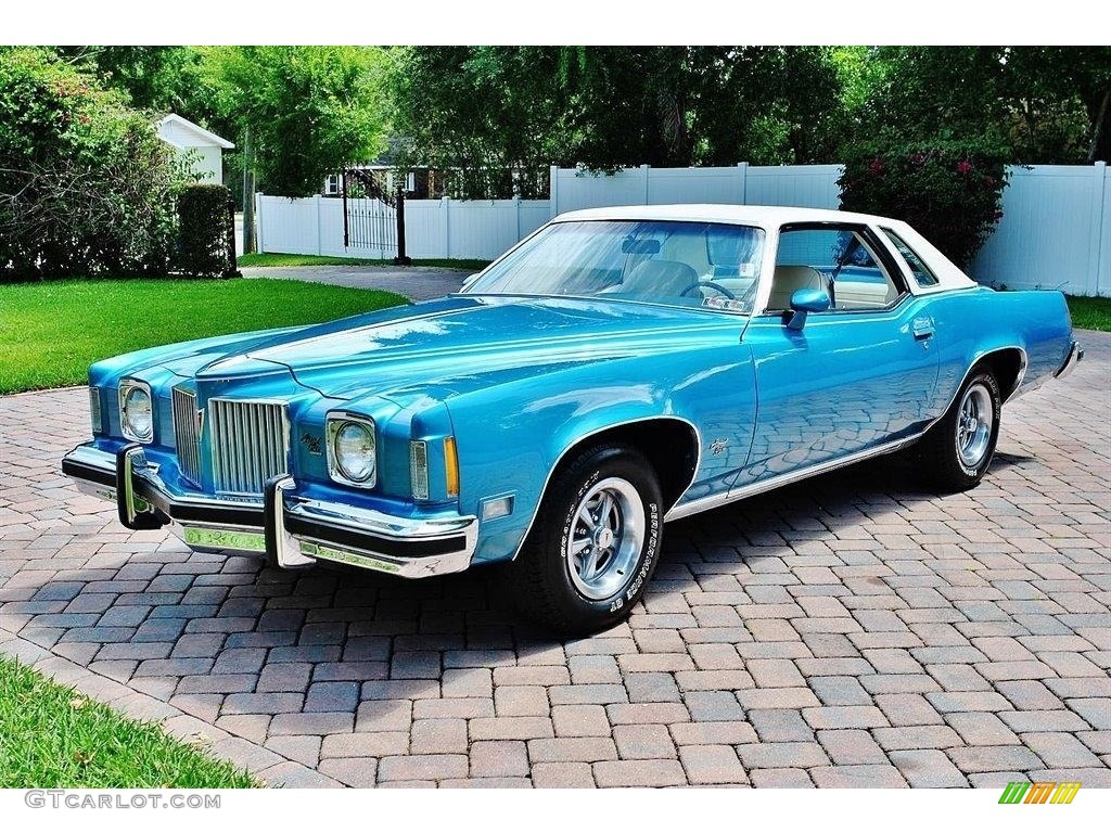 Gulfmist Aqua 1974 Pontiac Grand Prix Hardtop Coupe Exterior Photo #138574419