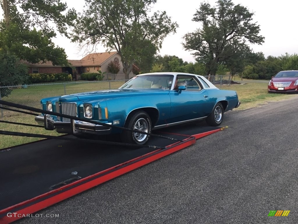 Gulfmist Aqua 1974 Pontiac Grand Prix Hardtop Coupe Exterior Photo #138574443
