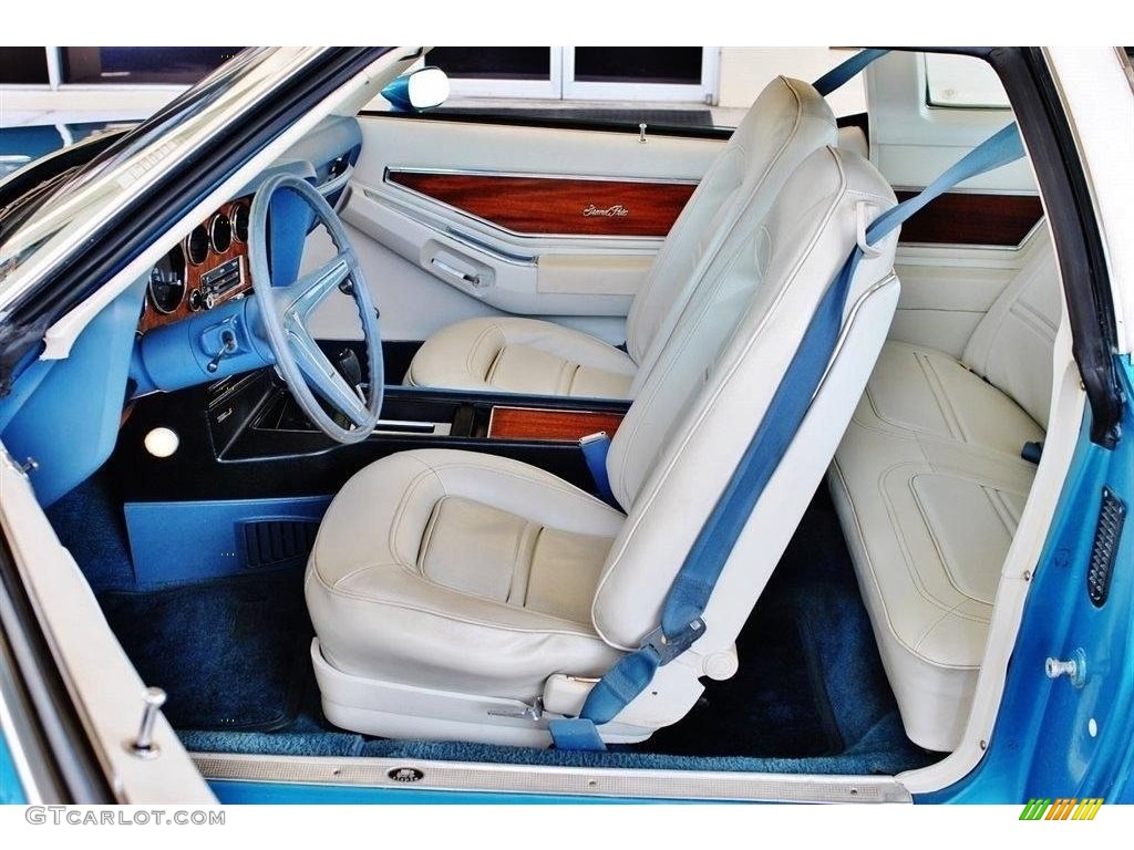 White Interior 1974 Pontiac Grand Prix Hardtop Coupe Photo #138574600