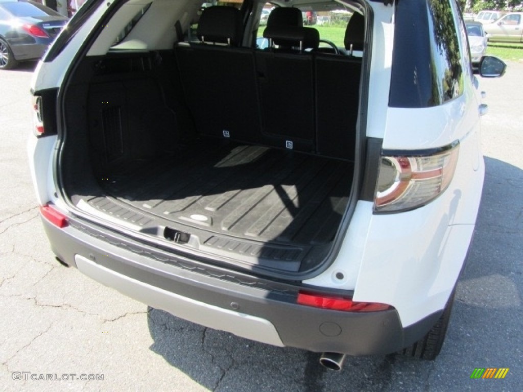 2015 Land Rover Discovery Sport HSE Lux Trunk Photos
