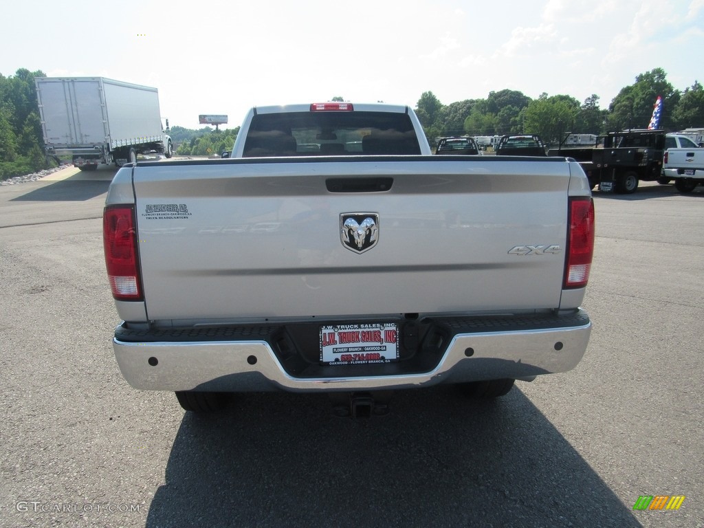 2016 3500 Tradesman Crew Cab 4x4 - Bright Silver Metallic / Diesel Gray/Black photo #3