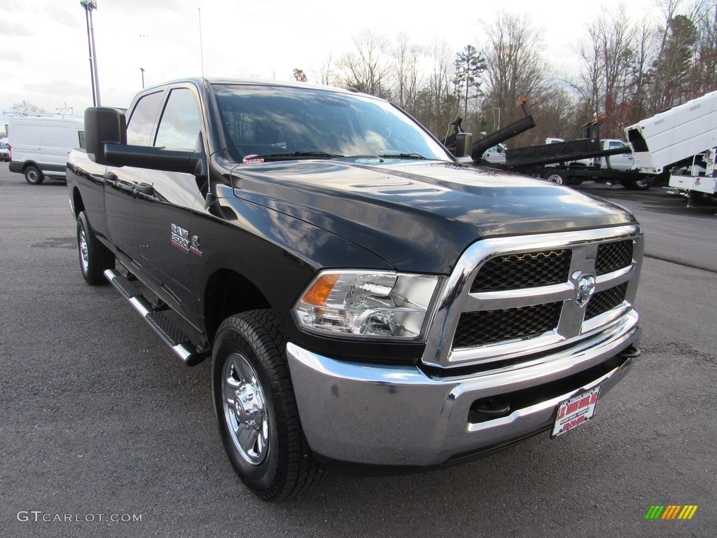 Brilliant Black Crystal Pearl 2016 Ram 3500 Tradesman Crew Cab 4x4 Exterior Photo #138577464