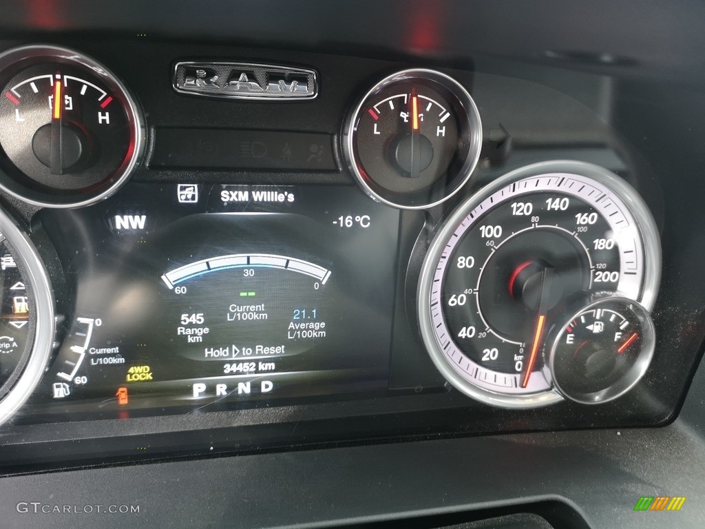 2016 Ram 3500 SLT Crew Cab 4x4 Gauges Photo #138578142