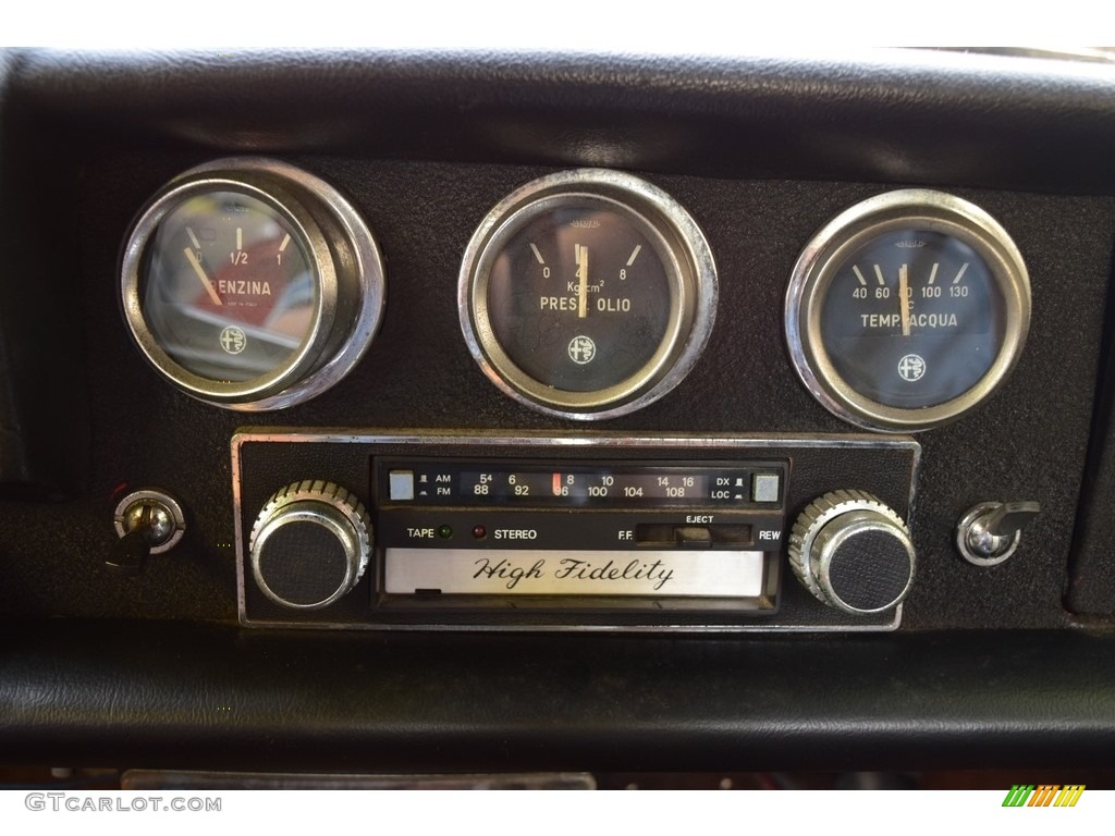 1966 Alfa Romeo Duetto Spider Audio System Photos