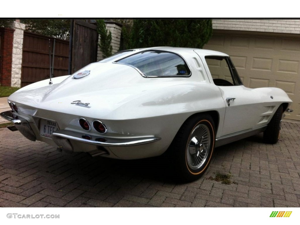 1963 Corvette Sting Ray Coupe - Ermine White / Saddle photo #11