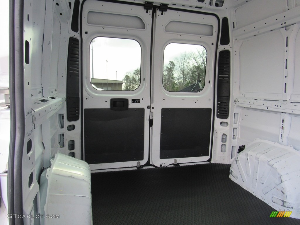 2017 Ram ProMaster 2500 High Roof Cargo Van Trunk Photo #138586029