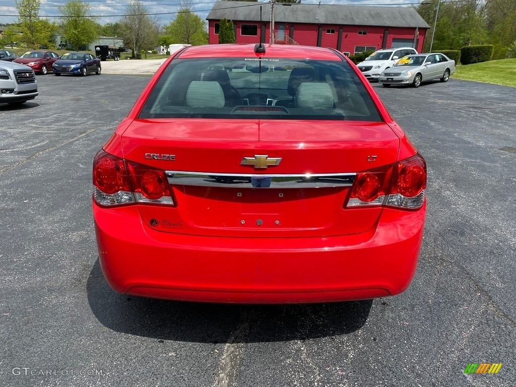 2015 Cruze LT - Red Hot / Brownstone photo #7