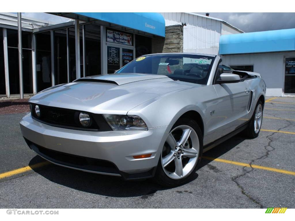 2010 Mustang GT Premium Convertible - Brilliant Silver Metallic / Charcoal Black/Cashmere photo #1