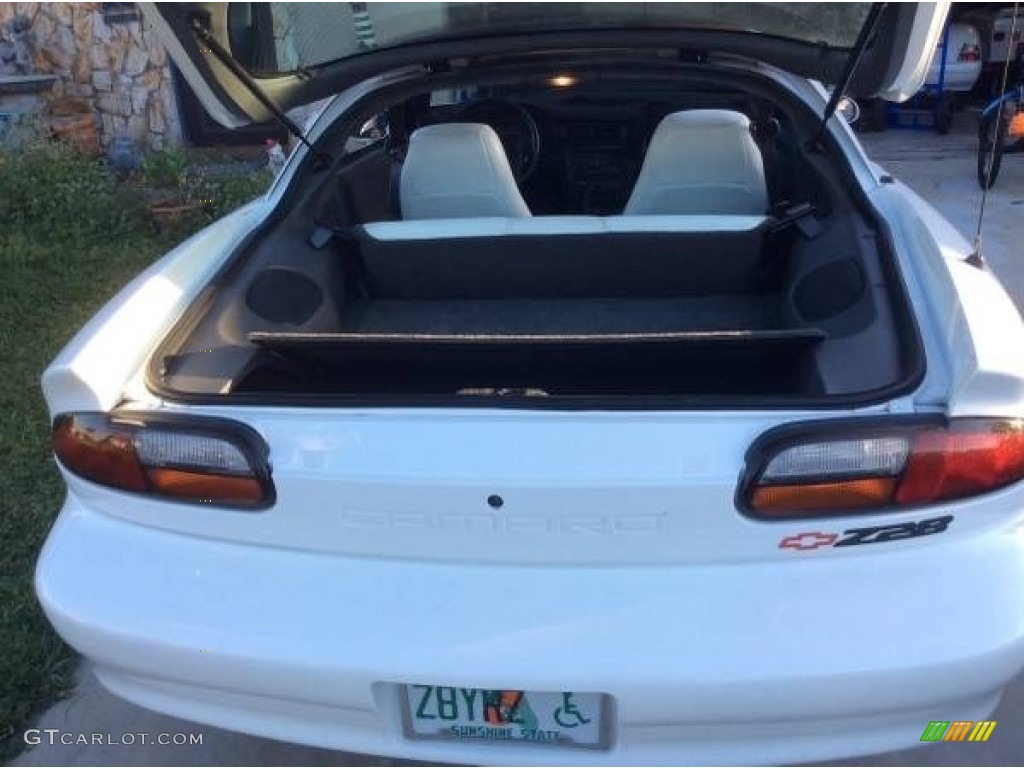 1997 Camaro Z28 Coupe - Arctic White / Arctic White photo #5