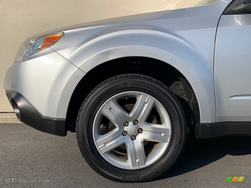 2010 Forester 2.5 X Premium - Steel Silver Metallic / Black photo #24