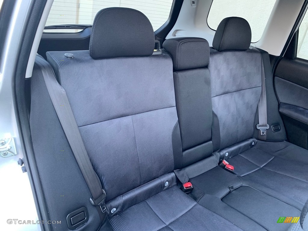 2010 Forester 2.5 X Premium - Steel Silver Metallic / Black photo #45