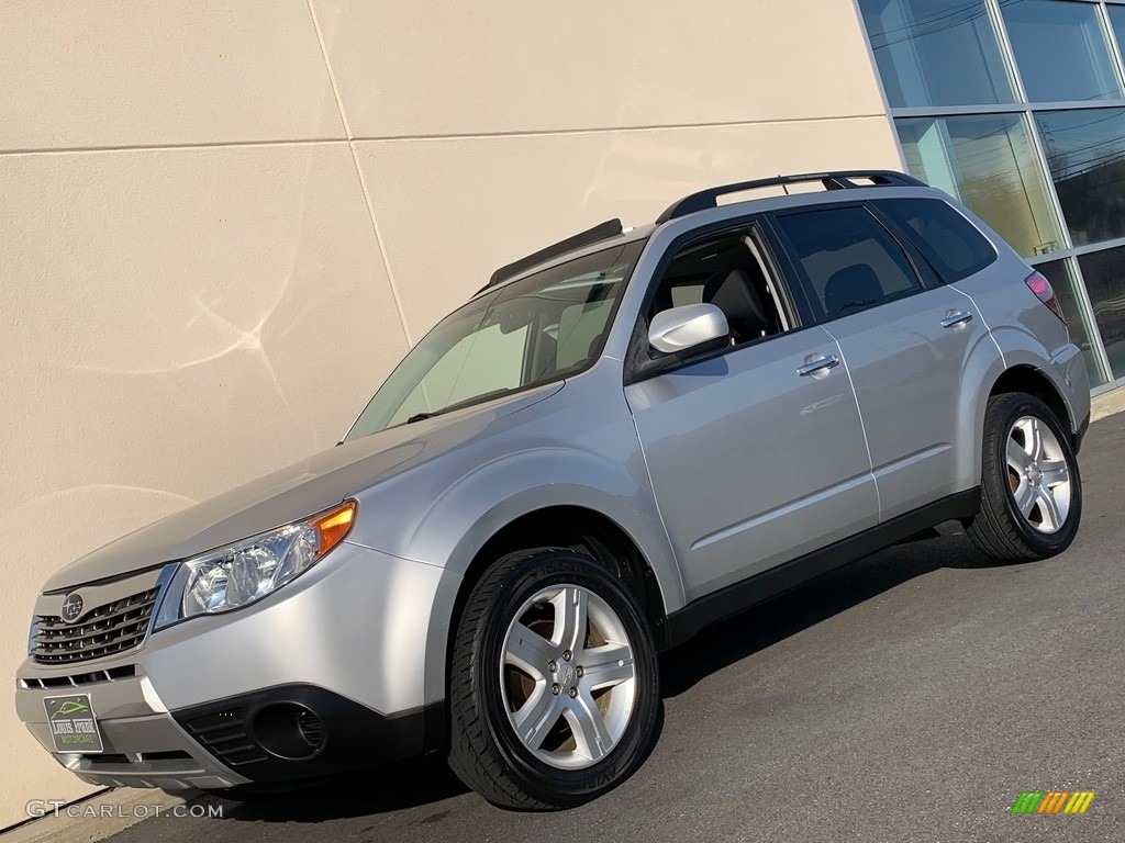 2010 Forester 2.5 X Premium - Steel Silver Metallic / Black photo #75