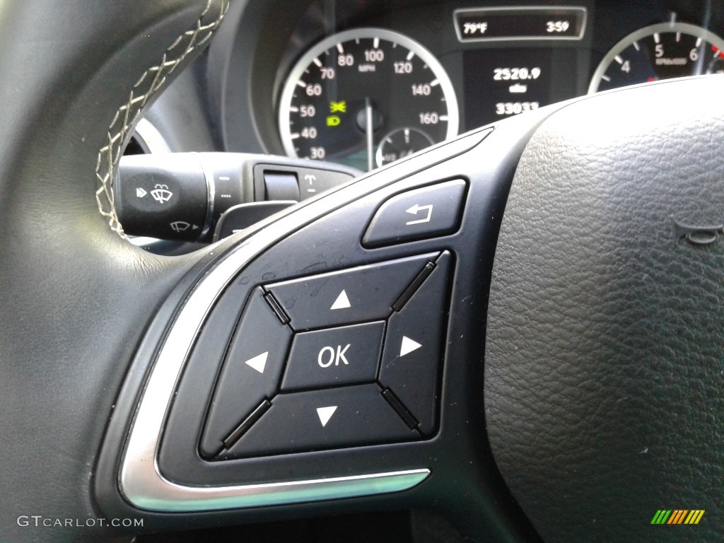 2017 Infiniti QX30 Luxury AWD Graphite Steering Wheel Photo #138591243