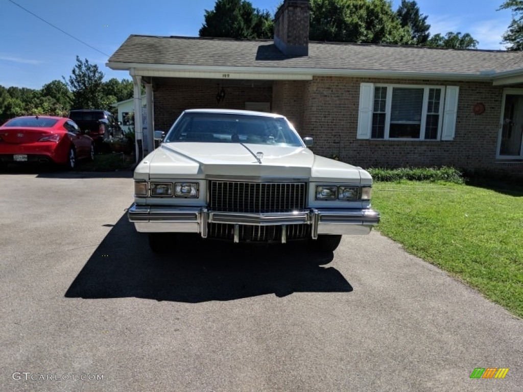 1975 DeVille Coupe - Cotillion White / Black/White photo #2