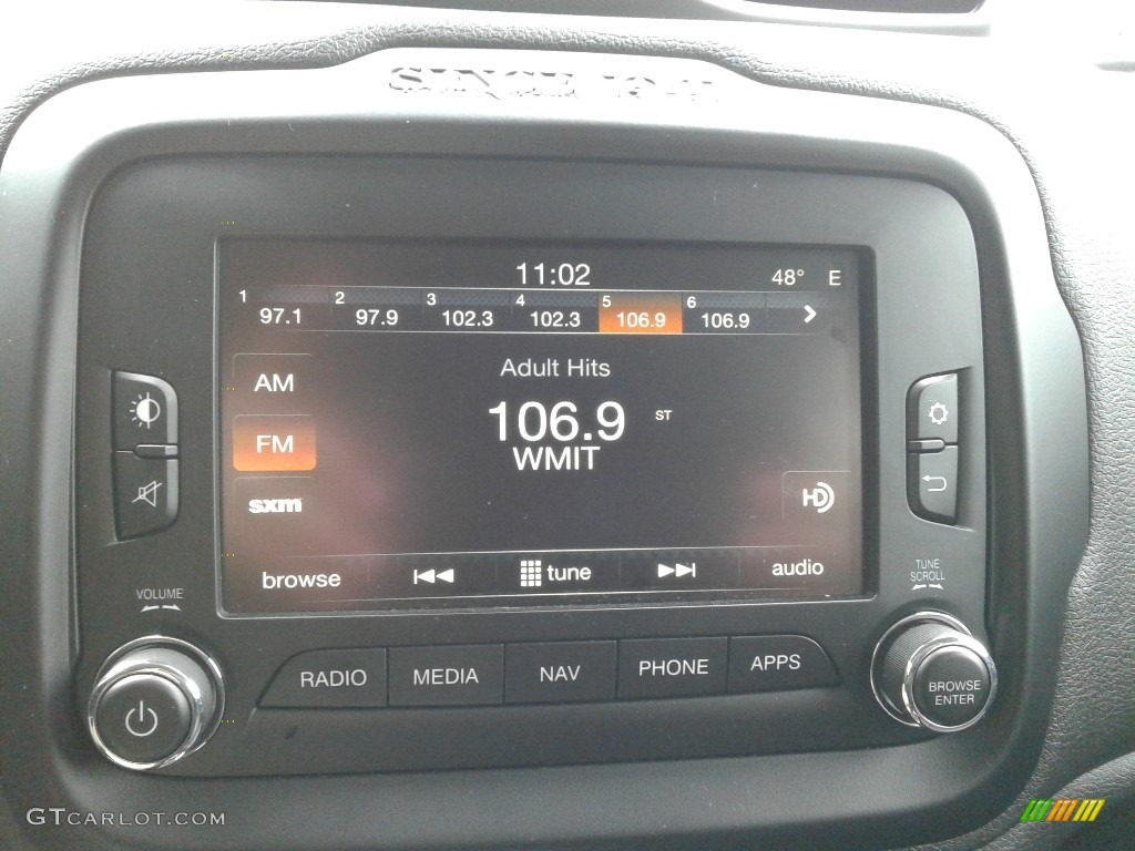 2016 Jeep Renegade Limited Audio System Photos
