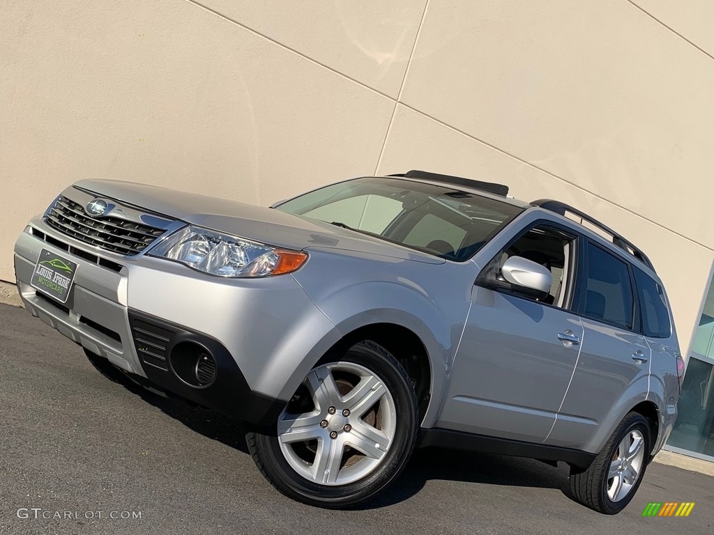 2010 Forester 2.5 X Premium - Steel Silver Metallic / Black photo #114