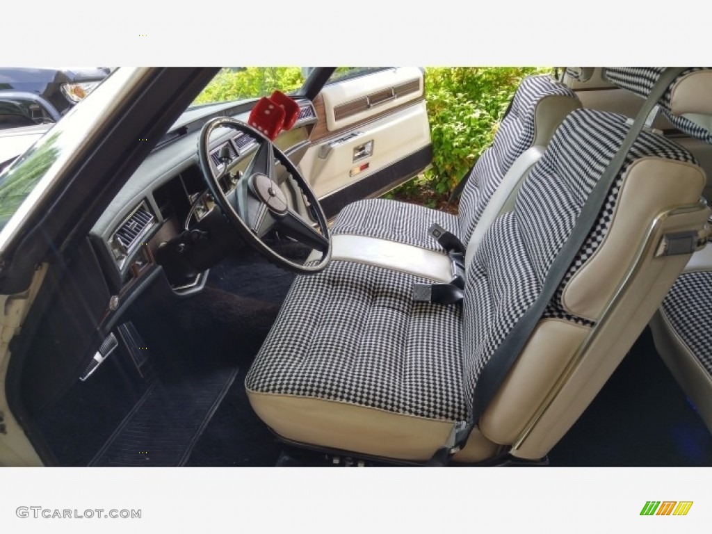 Black/White Interior 1975 Cadillac DeVille Coupe Photo #138592059