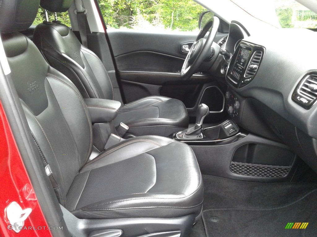 2019 Jeep Compass Limited Front Seat Photos