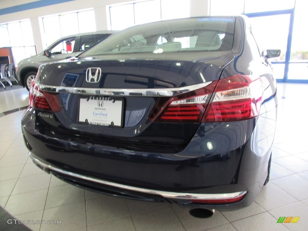 2017 Accord LX Sedan - Obsidian Blue Pearl / Gray photo #10