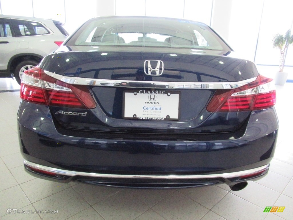 2017 Accord LX Sedan - Obsidian Blue Pearl / Gray photo #14