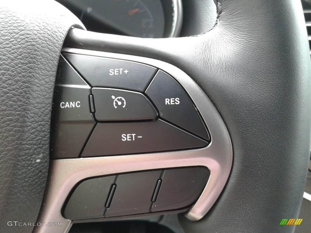 2019 Jeep Grand Cherokee Limited Black Steering Wheel Photo #138597213