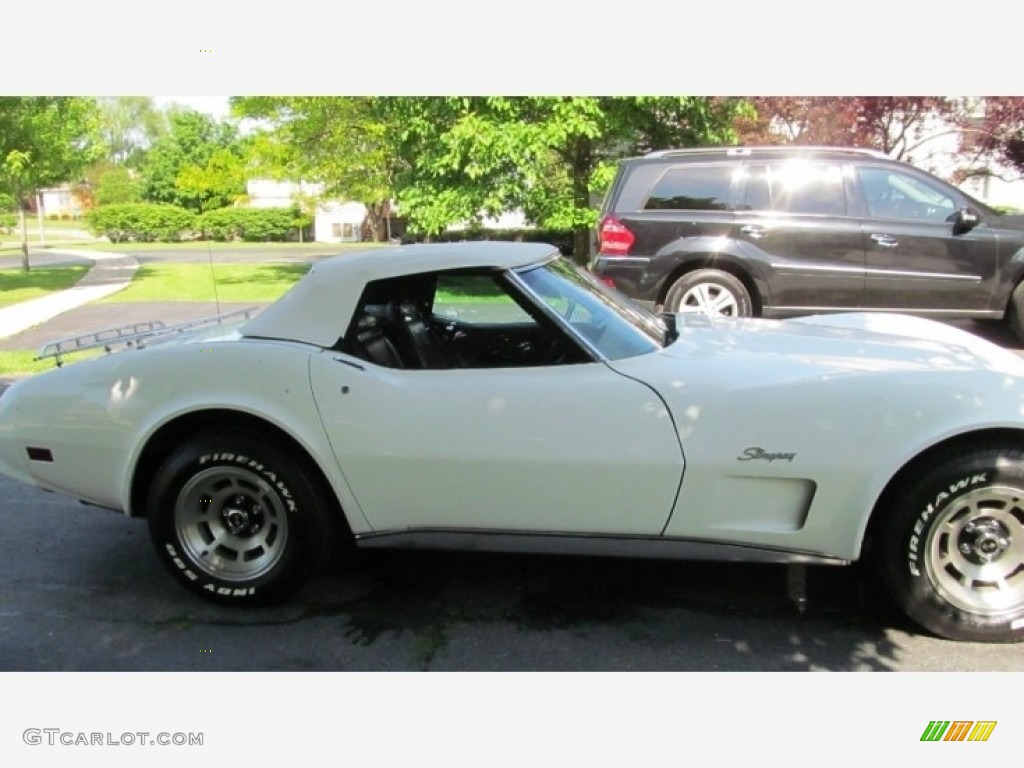 1975 Corvette Stingray Convertible - Classic White / Dark Oxblood photo #21