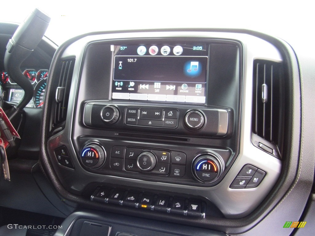 2016 Chevrolet Silverado 2500HD LTZ Crew Cab 4x4 Controls Photo #138598419